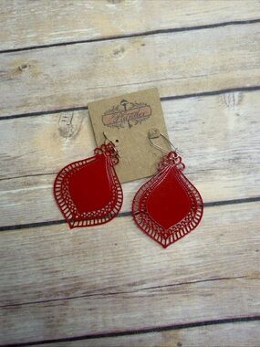 Plunder Red Filigree Teardrop Dangle Earrings